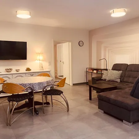 Am Engelsblick - Eifel Direkt Vor Der Tuer Lägenhet *